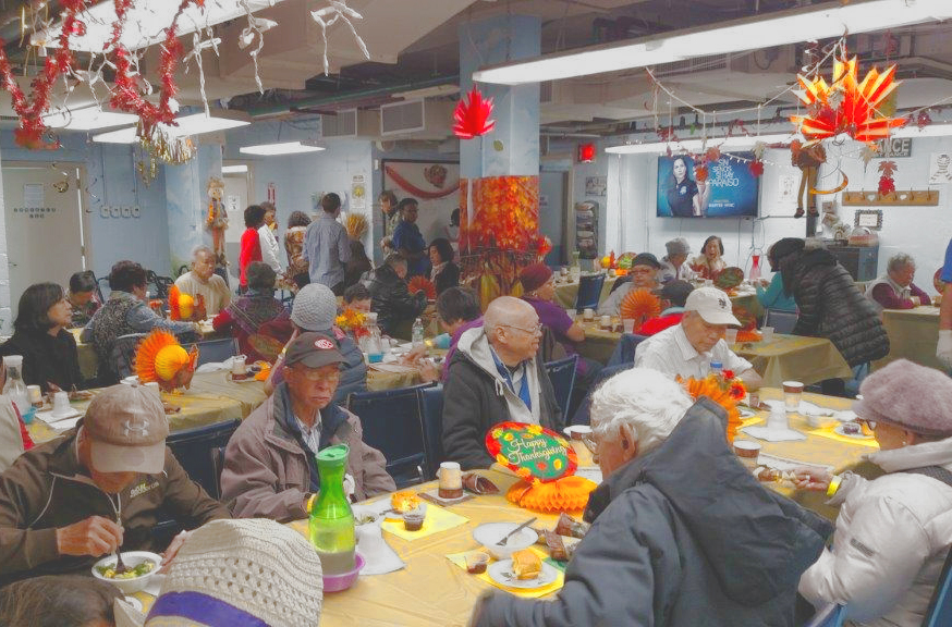 Seniors eating Thanksgiving dinner